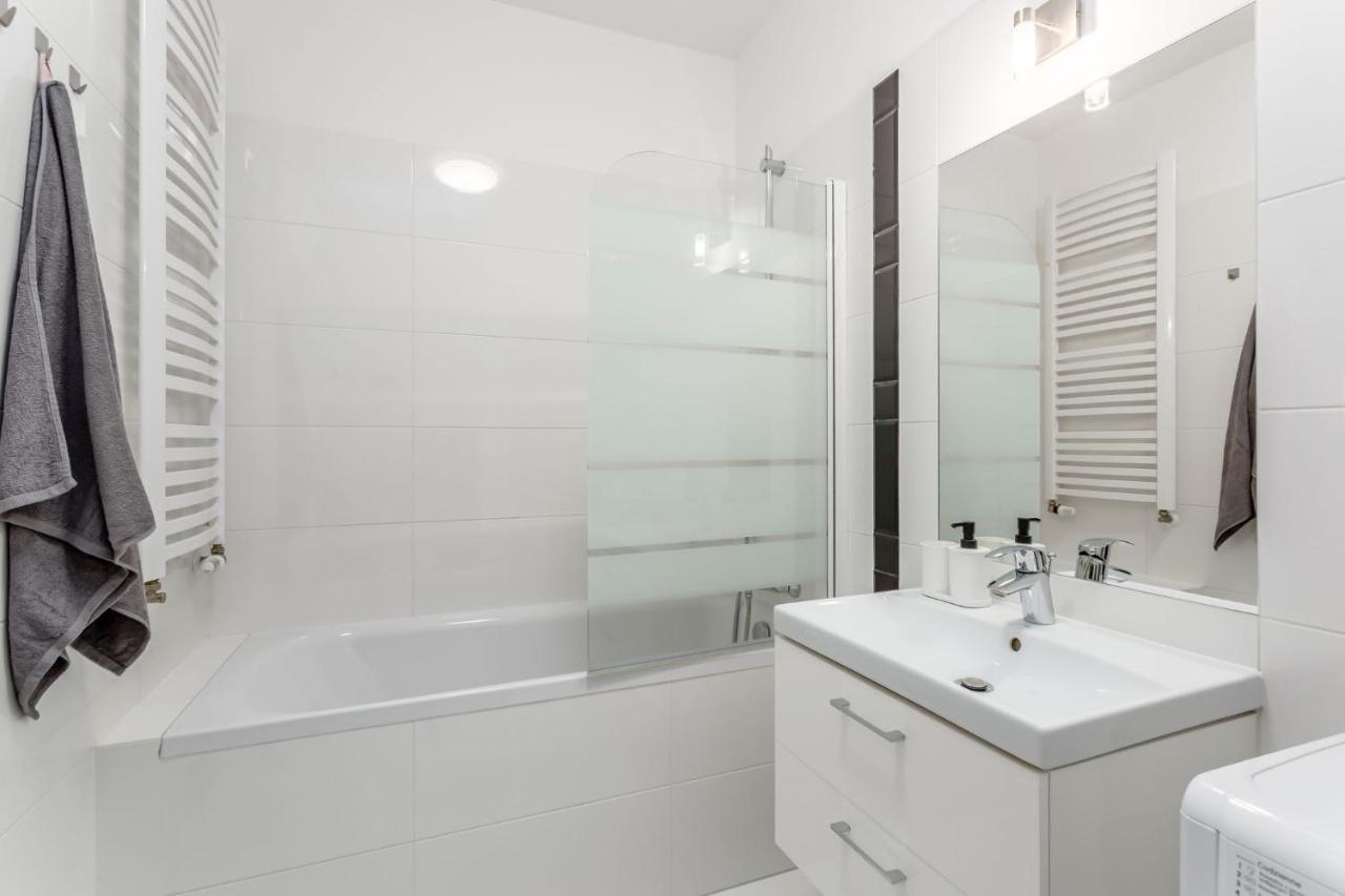 Chill Apartments Mokotow Business Center วอร์ซอ ภายนอก รูปภาพ
